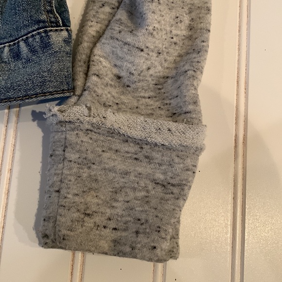 Mudd - Girls Jean jacket with gray sleeves, Girls size 10 - Picture 2 of 7